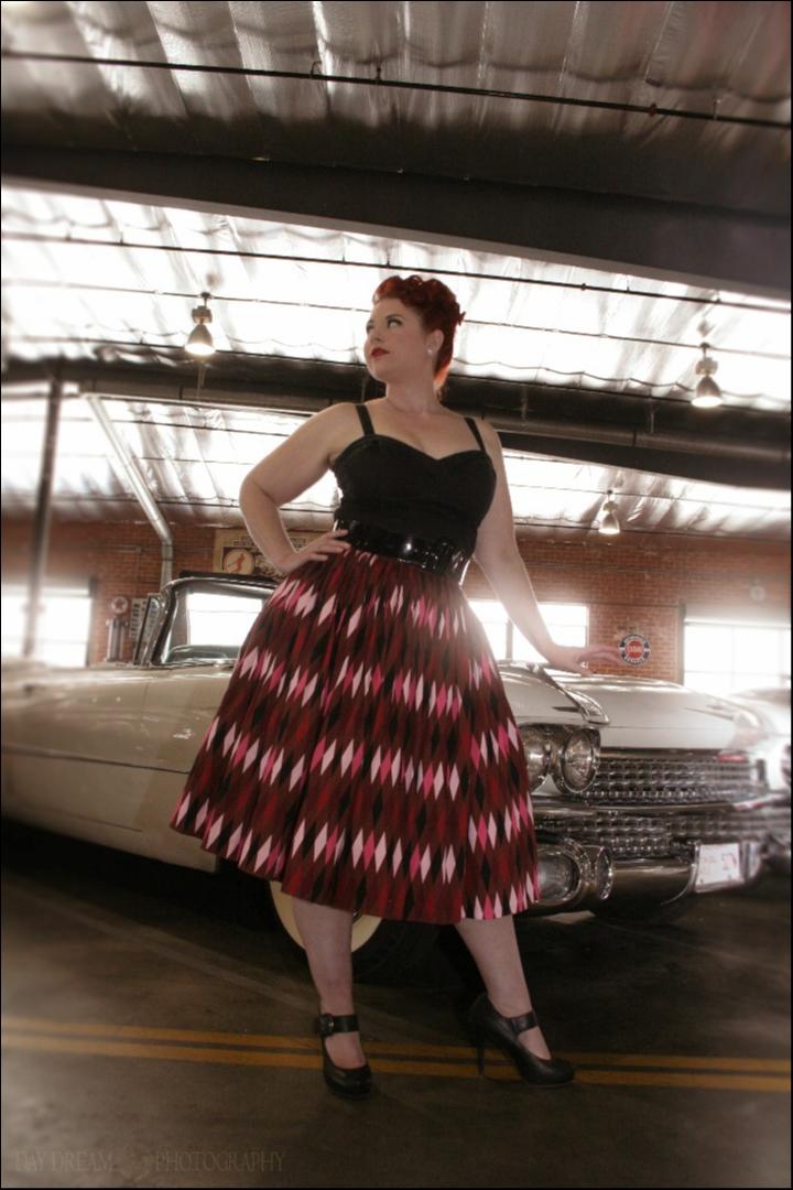 Female model photo shoot of Pinup Donna Rouge