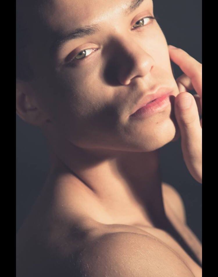 Male model photo shoot of Chris Breedlove in Los Angeles