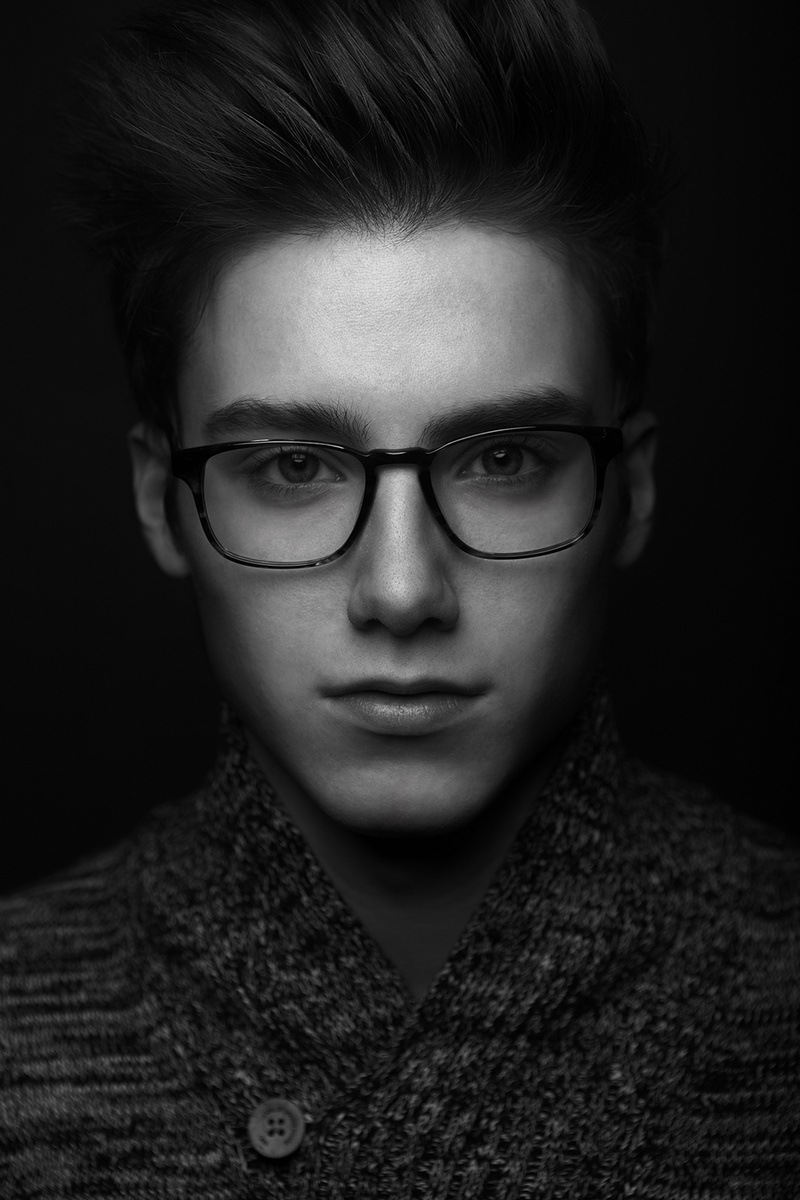 Male model photo shoot of Jackson Gray