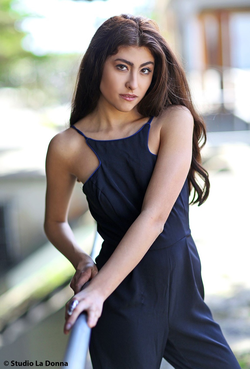 Female model photo shoot of Cassie Herrera