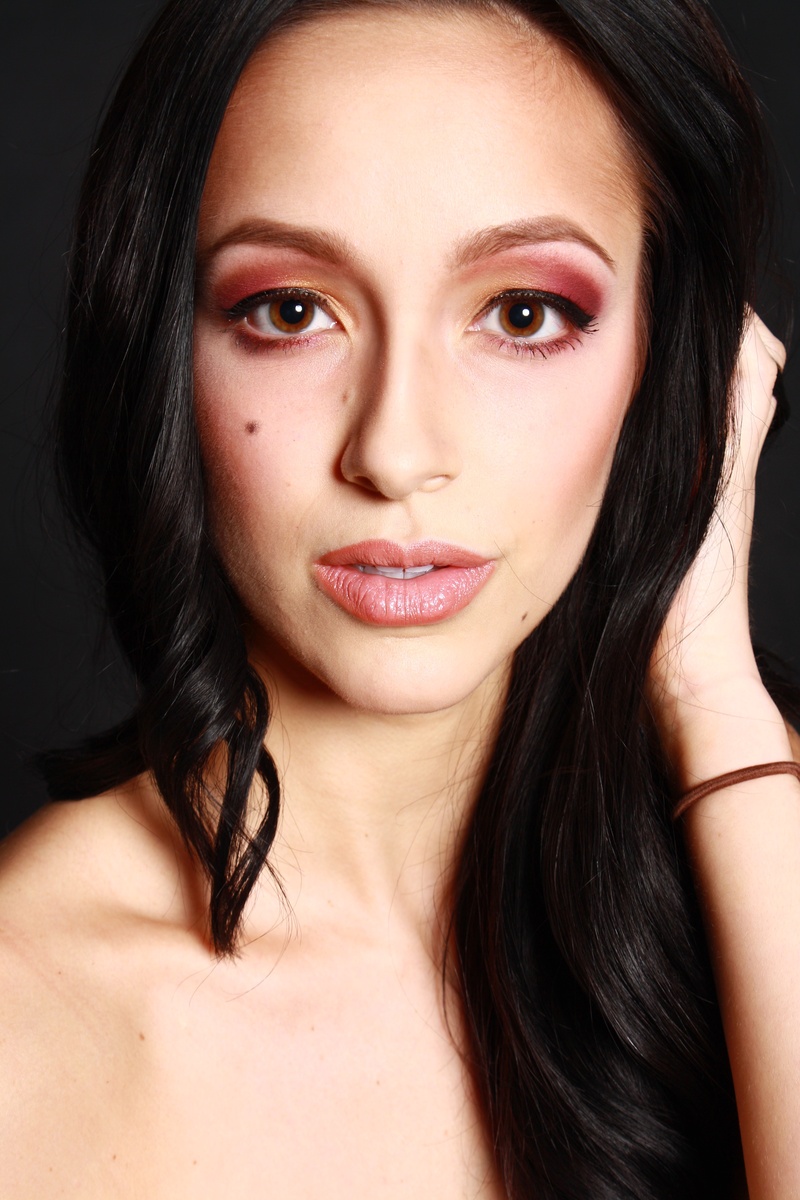 Female model photo shoot of JulietaChiaramonte in Salt Lake City