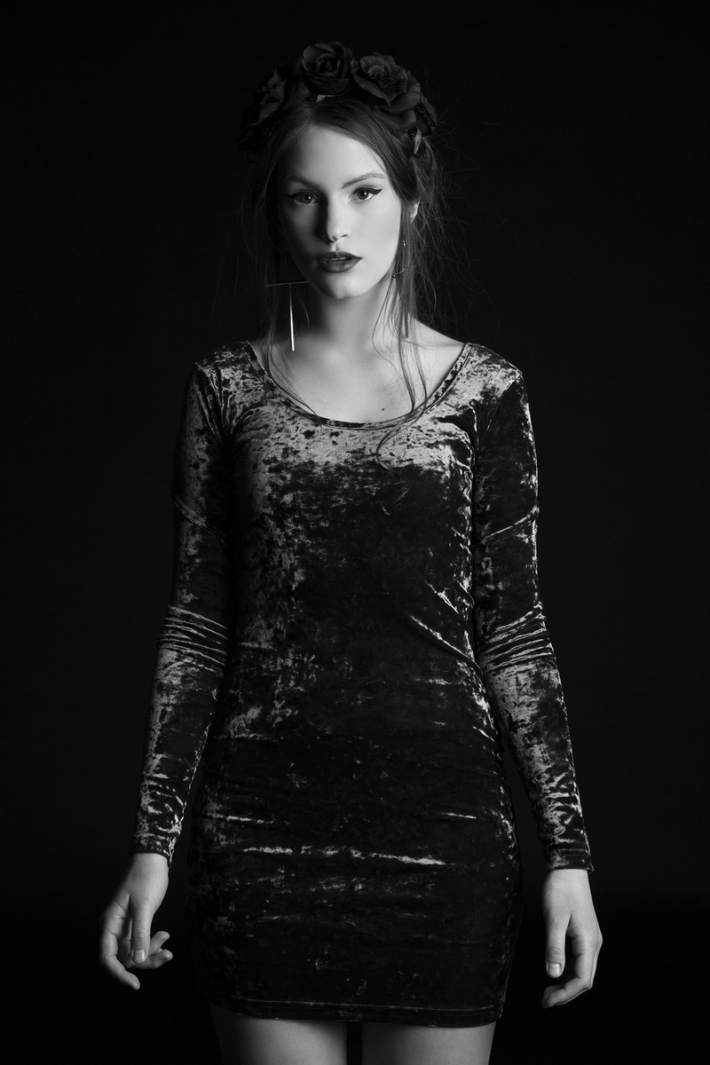 Female model photo shoot of Julija Bu in London