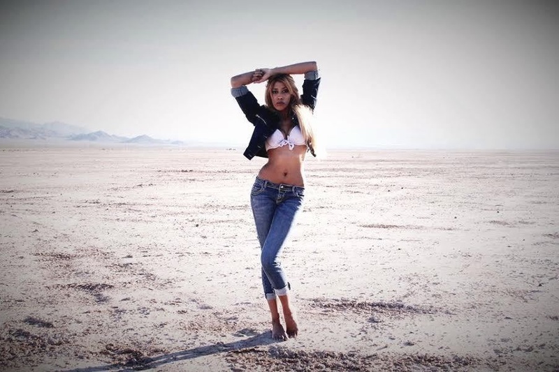 Female model photo shoot of SydneeGreen by Lem One in Las Vegas, NV