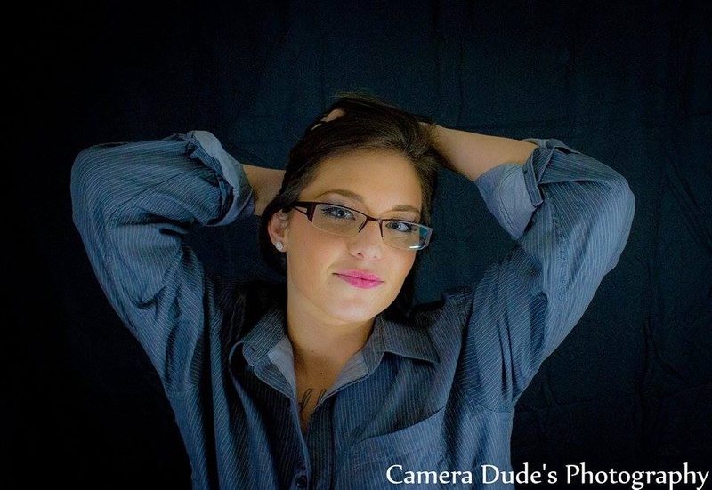 Female model photo shoot of Danielle Nicole 