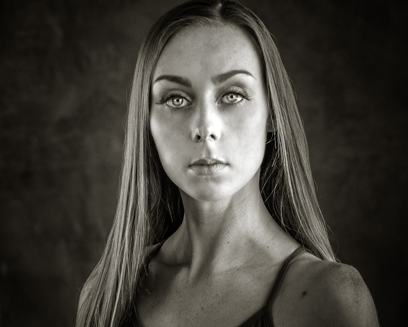 Female model photo shoot of DD5524 by Chad Michael Ward in Los Angeles, CA