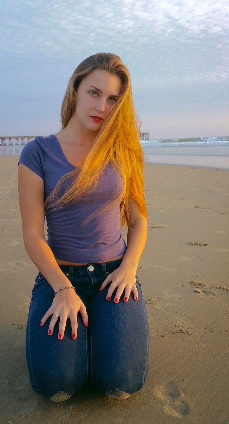 Female model photo shoot of Pearl Moon L in Newport Beach