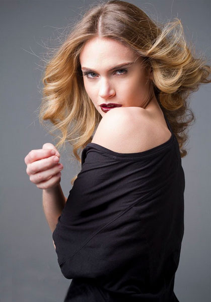 Female model photo shoot of Tamara_Fleming