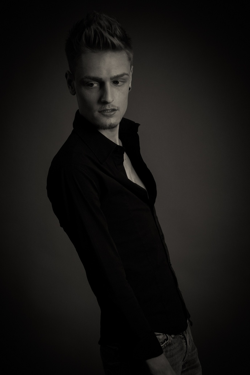 Male model photo shoot of Stephan Vermeulen