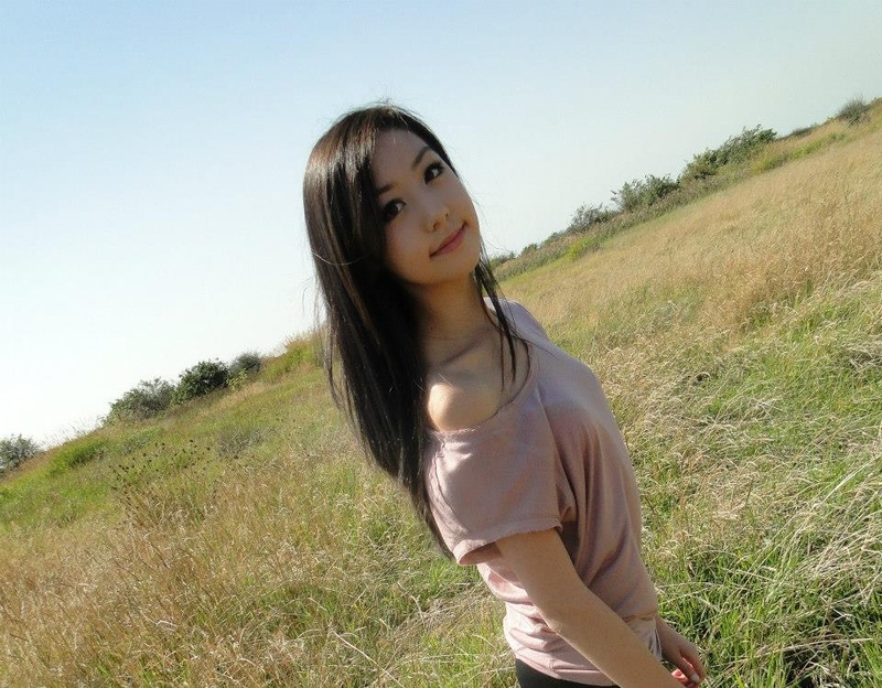 Female model photo shoot of sammiiyang