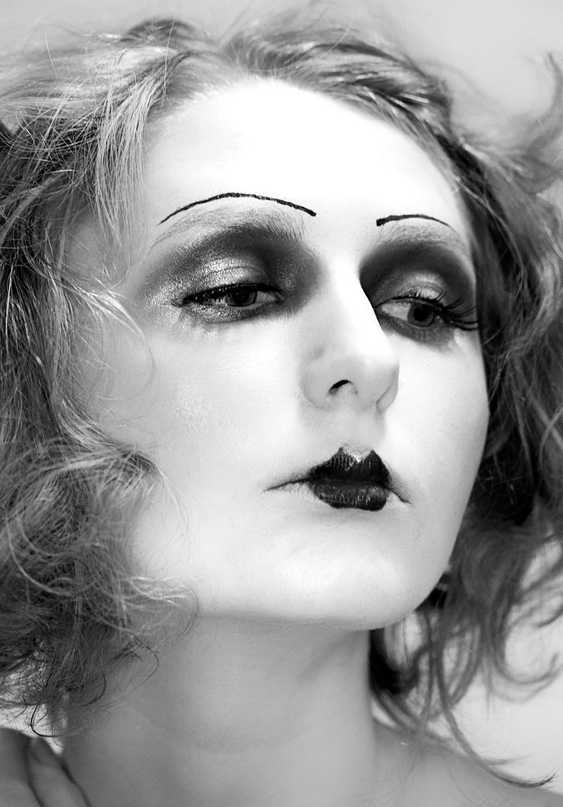 Female model photo shoot of BethMalcolm