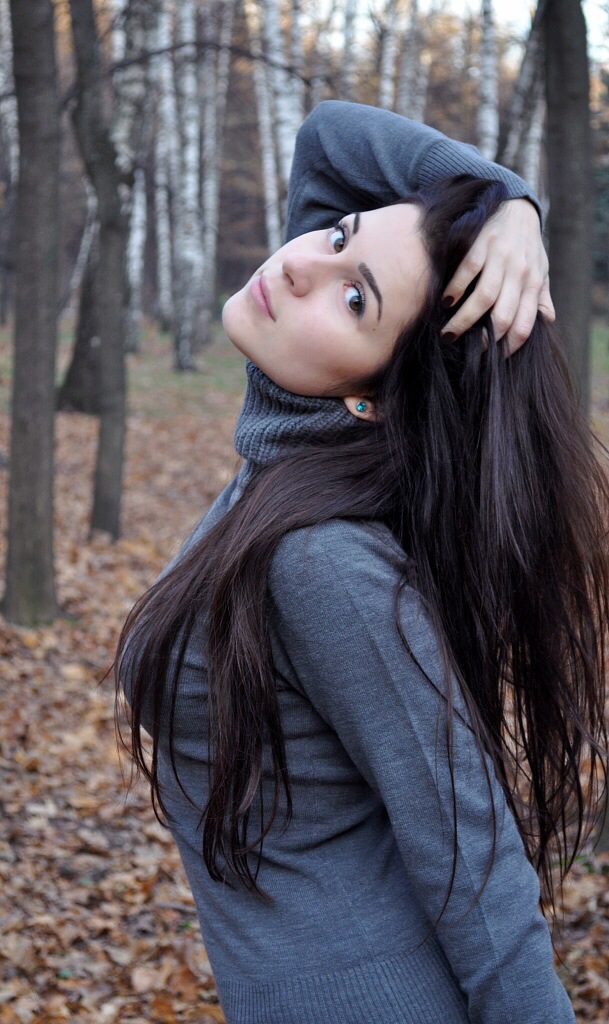 Female model photo shoot of Valeria Iordan
