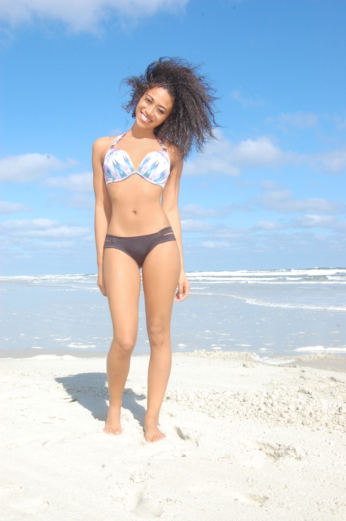 Female model photo shoot of ChelseyNicoleExclusives in New Smyrna Beach