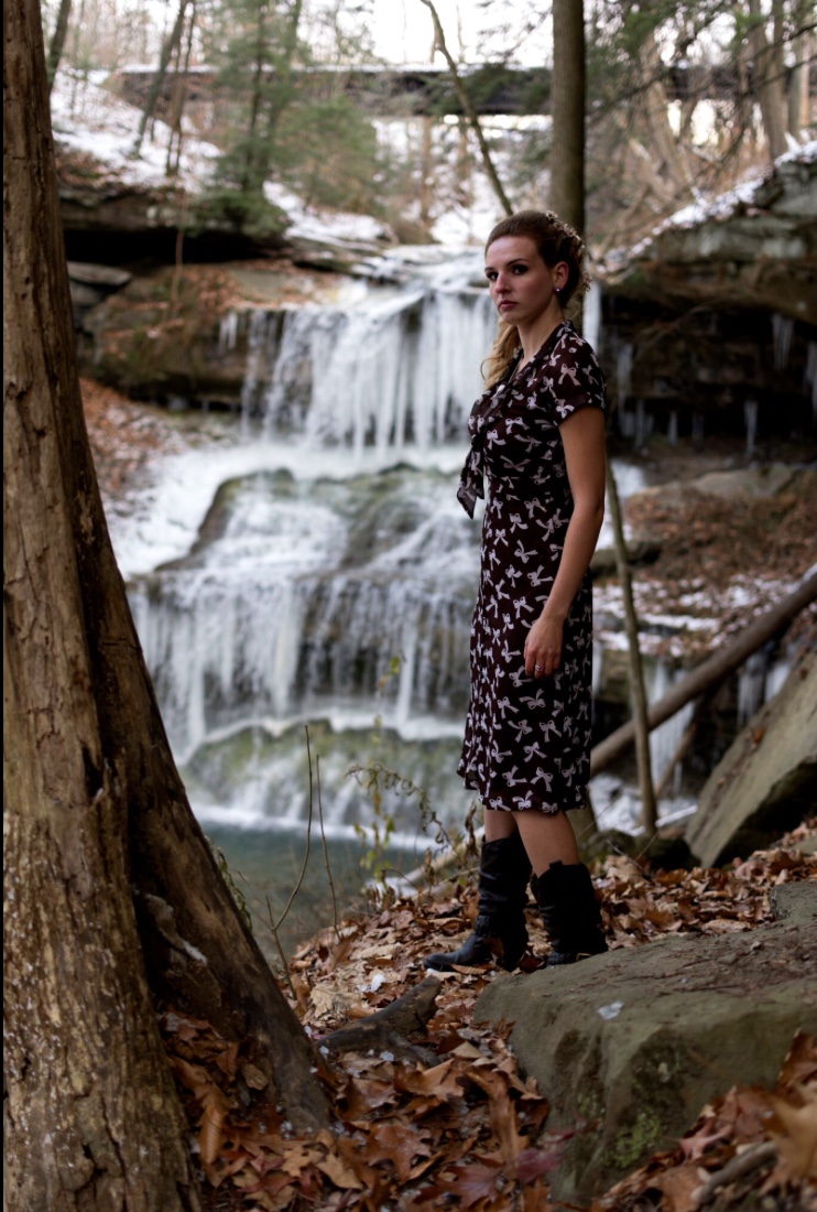 Female model photo shoot of Kimberly Root in Lowellville, Ohio