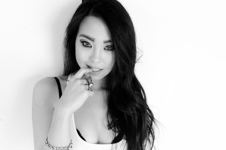 Female model photo shoot of Jay Lee Chang