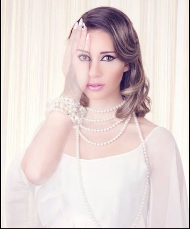 Female model photo shoot of Samara_sobh 