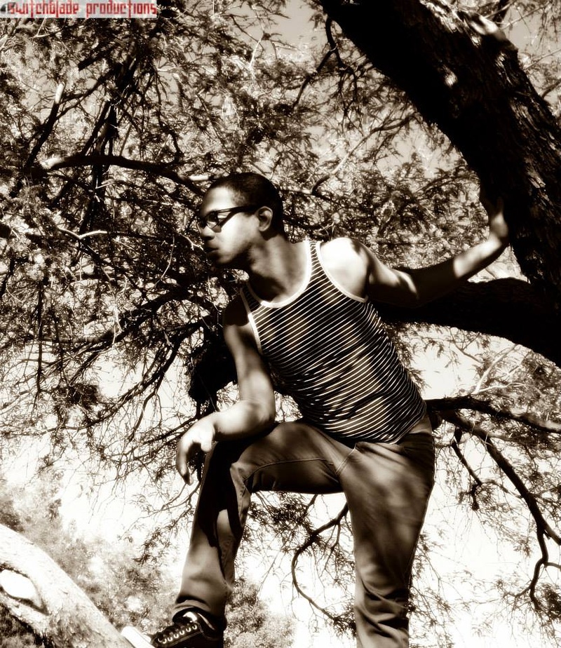 Male model photo shoot of Maximilian Kmak in Lincoln Park - Tucson, AZ