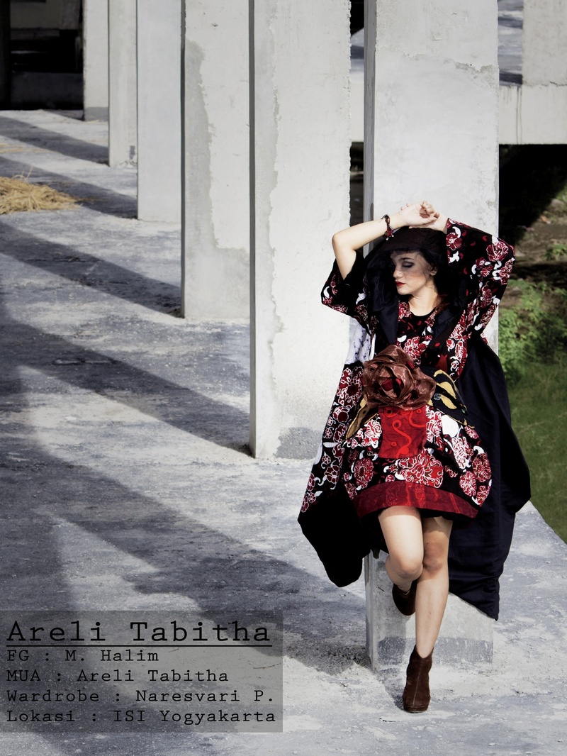 Female model photo shoot of Areli Tabitha in ISI Yogyakarta, Yogyakarta, Indonesia
