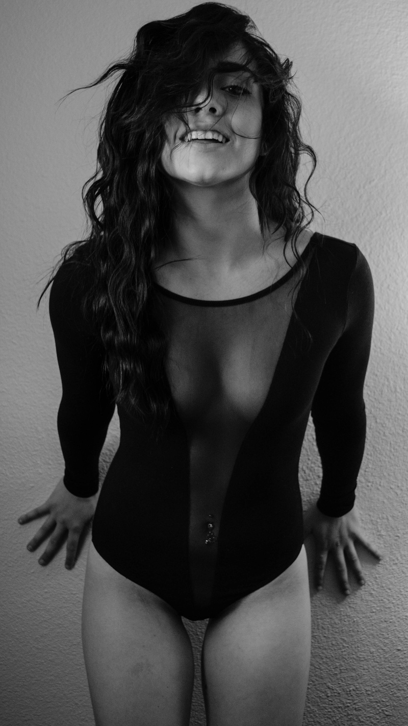 Female model photo shoot of Sasha Elmore