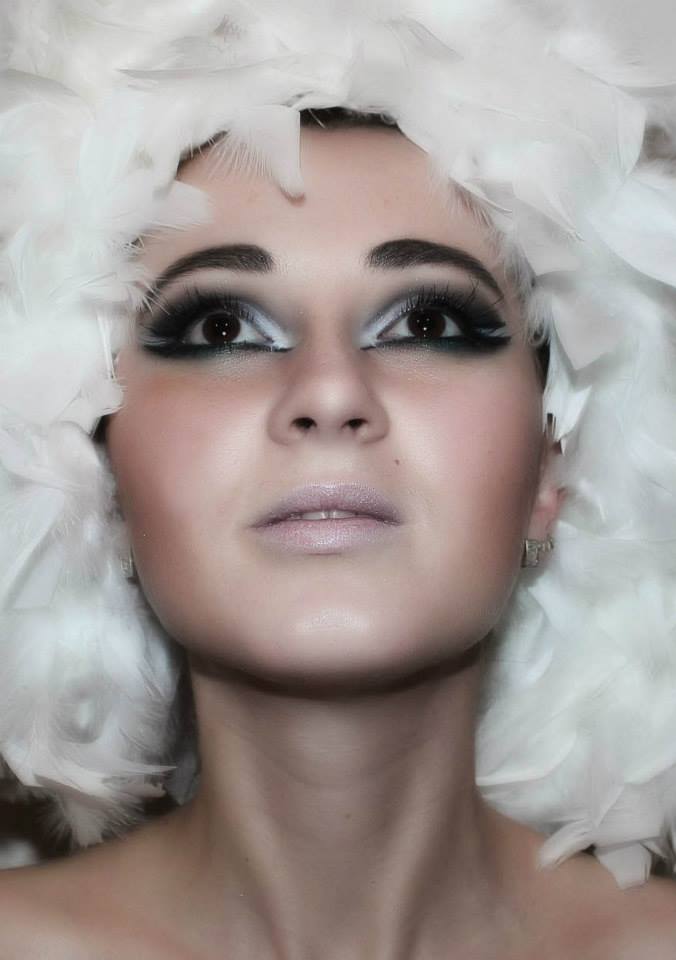 Female model photo shoot of Evicka in Den Haag