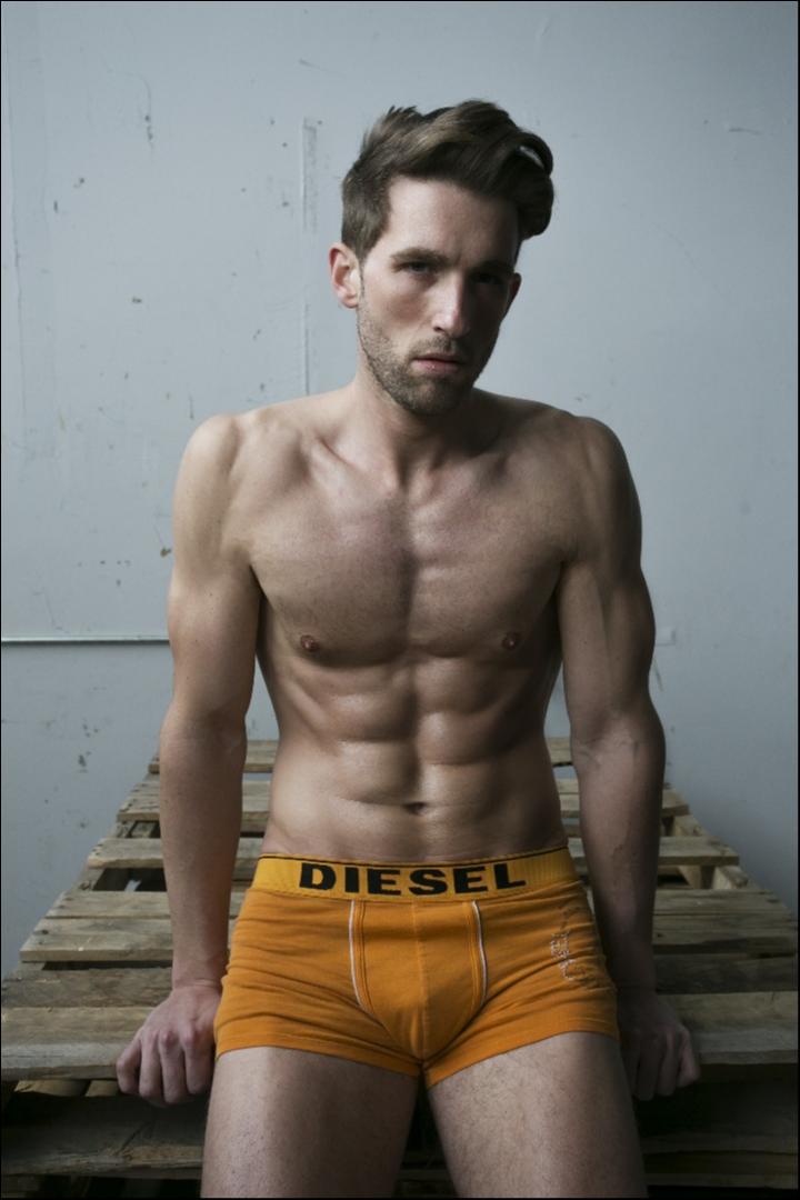 Male model photo shoot of ChrisTylerr