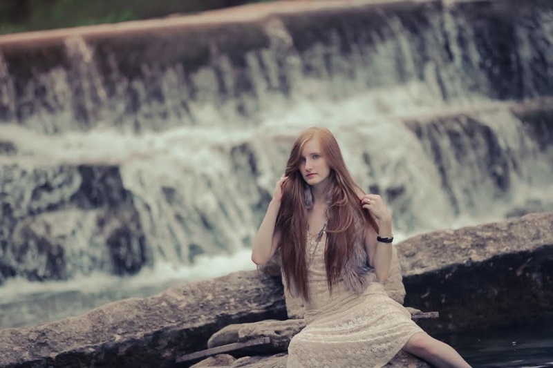 Female model photo shoot of eryn in Lost Creek