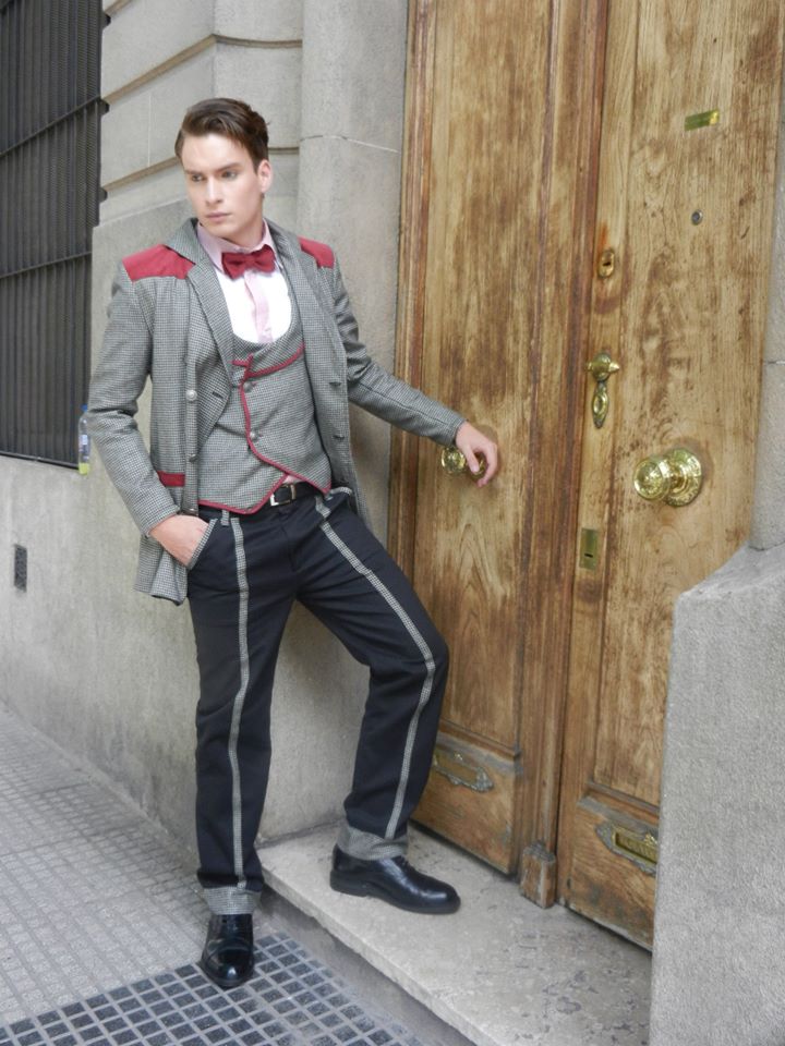 Male model photo shoot of Adrian Feruma in Recoleta, Buenos Aires