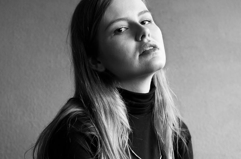 Female model photo shoot of Ayla van de Burgt