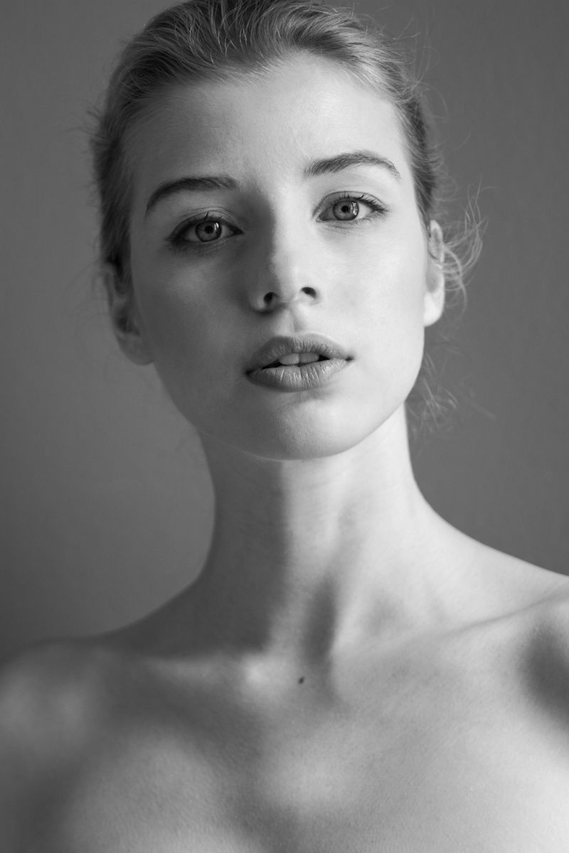 Female model photo shoot of Anna Port Photography