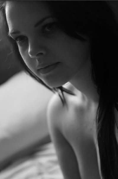 Female model photo shoot of Leenah Oslofsky by bmiSTUDIO in Hyde Park, VT