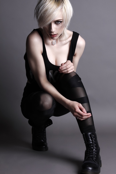 Female model photo shoot of GeorgieRiot