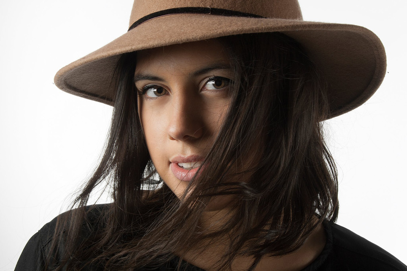 Female model photo shoot of Alia Youssef