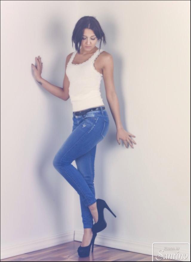 Female model photo shoot of Shania Jean