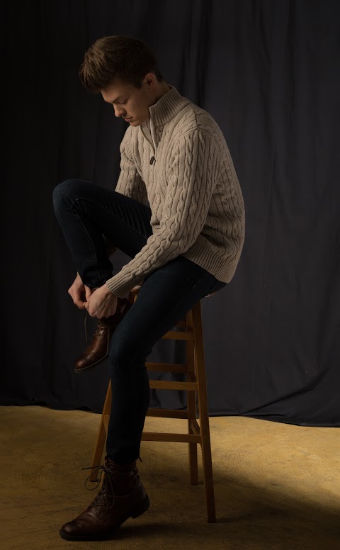 Male model photo shoot of wblyon by JohnInCT