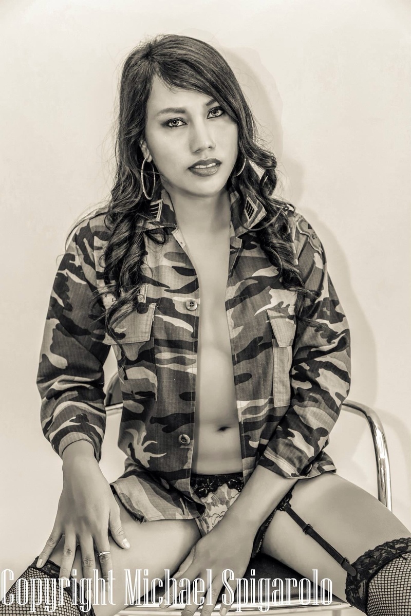 Female model photo shoot of Whan