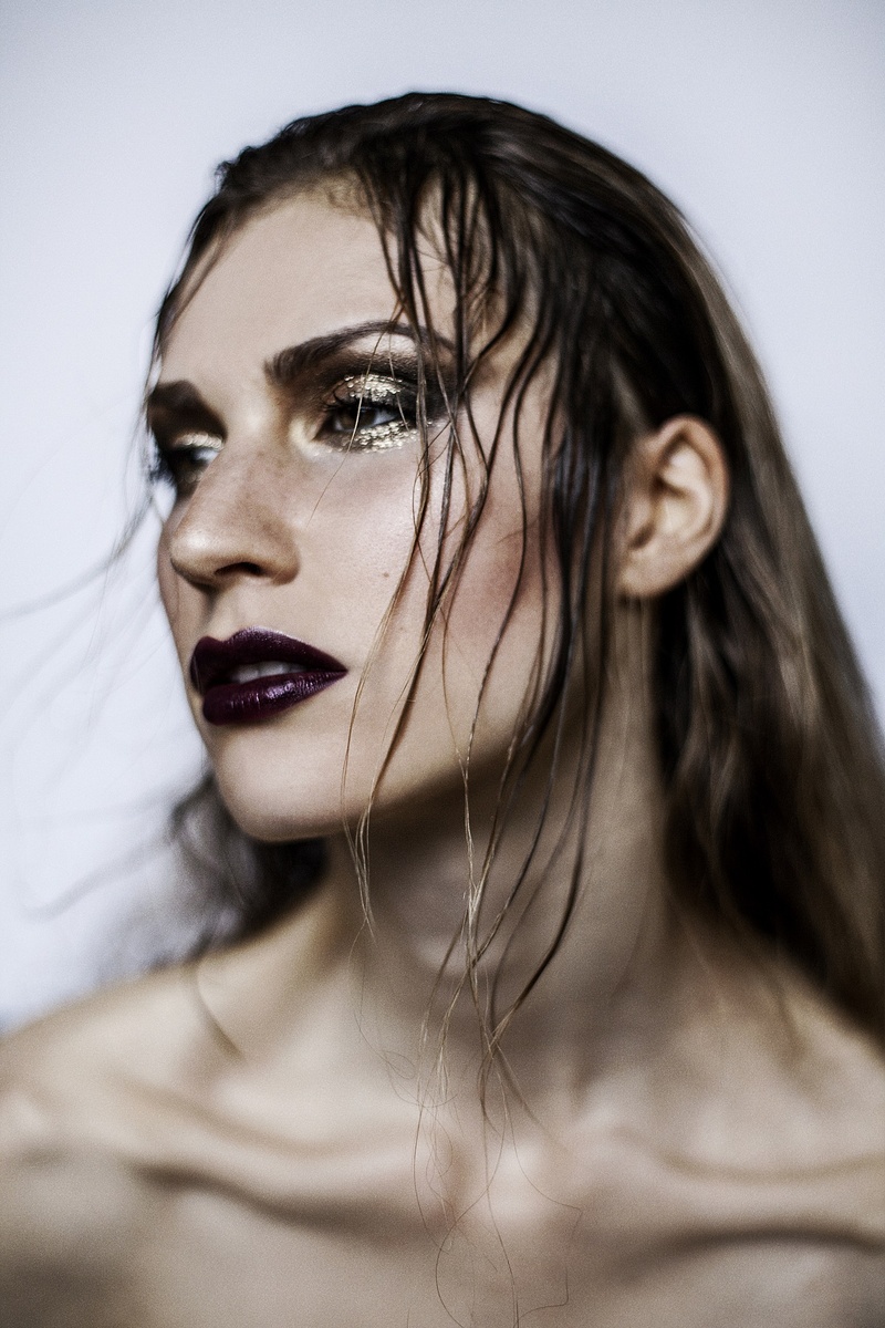 Female model photo shoot of Marika DAuteuil