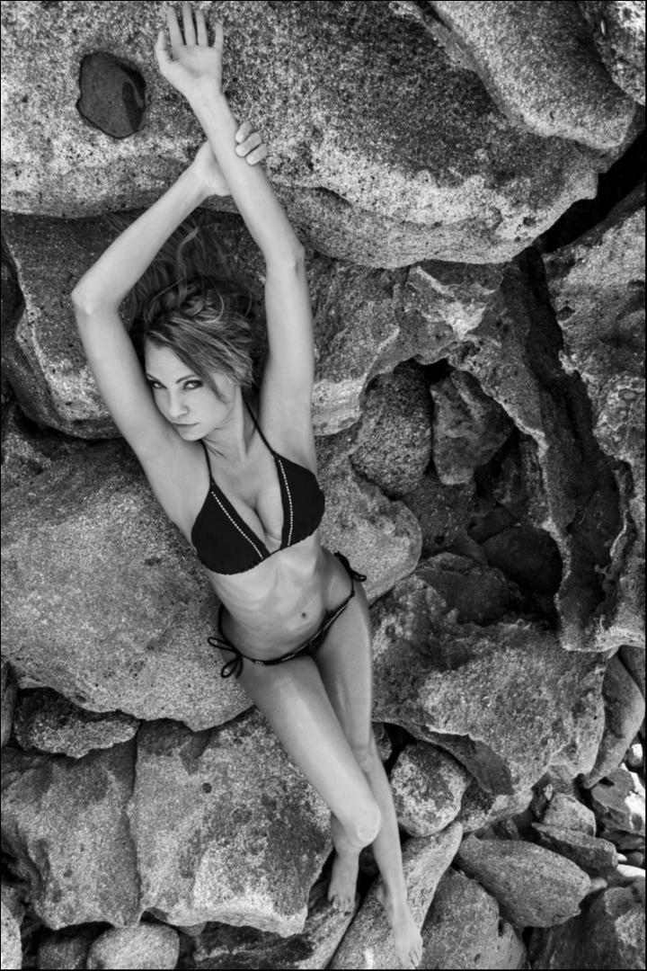 Female model photo shoot of Ashley M Lands