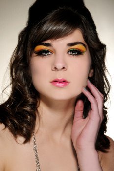 Female model photo shoot of Glamourknot