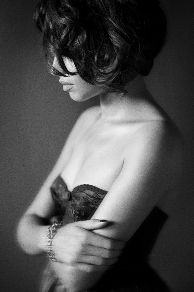 Female model photo shoot of Alessia Vaccaro