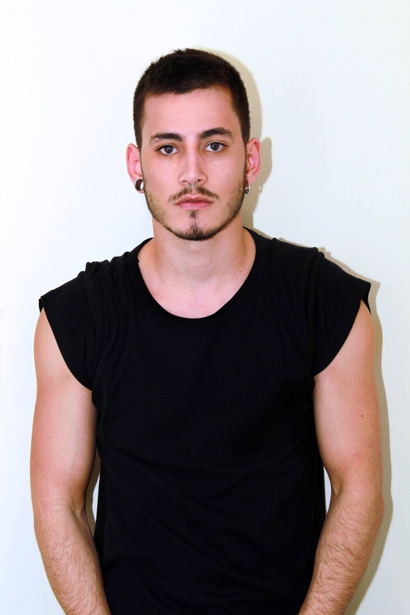 Male model photo shoot of Yuri Pardi