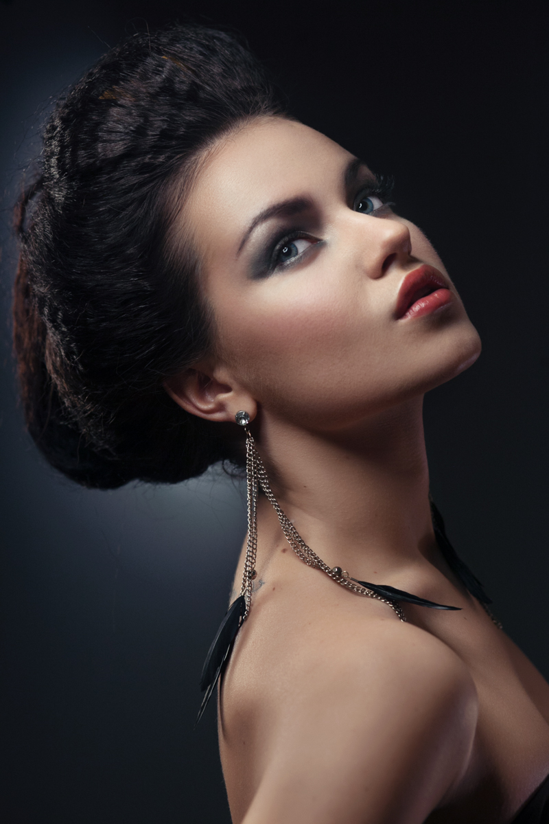 Female model photo shoot of Haerii by Smoshkov