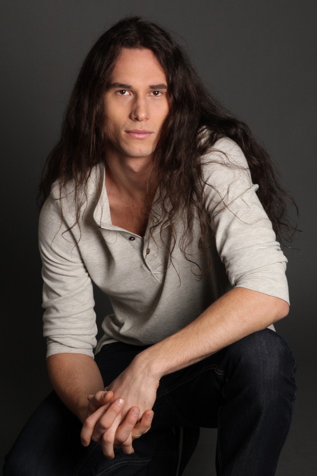 Male model photo shoot of DavidFolk