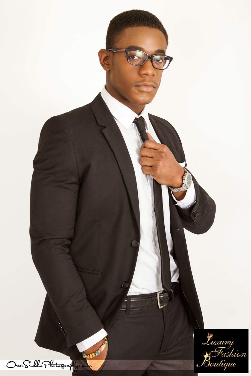 Male model photo shoot of Adeodatus Yeboah