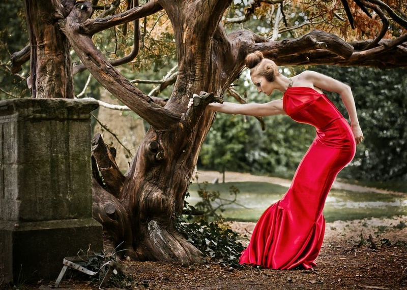 Female model photo shoot of KateHickinbotham in Stratford-Upon-Avon