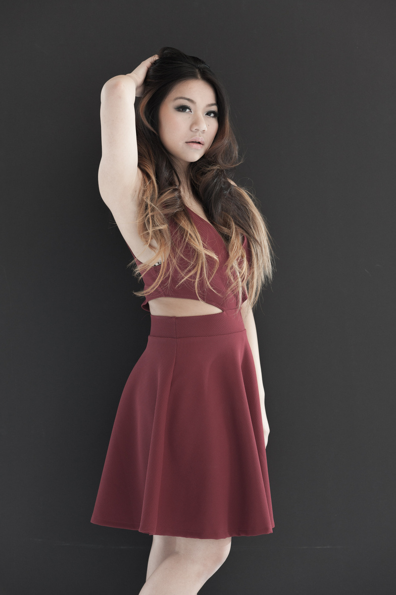 Female model photo shoot of jenn_ho