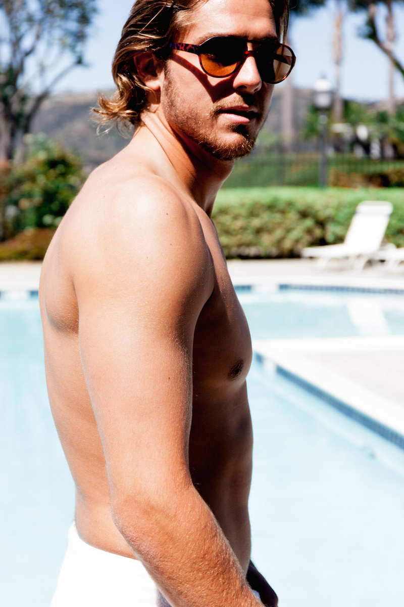 Male model photo shoot of Drake Dunn in Beacon Hill Pool