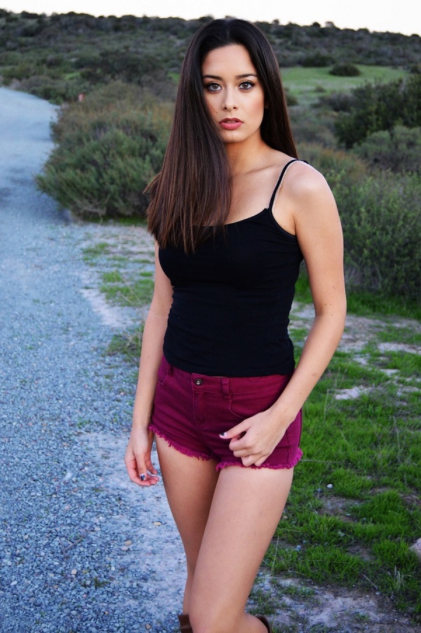Female model photo shoot of miyah