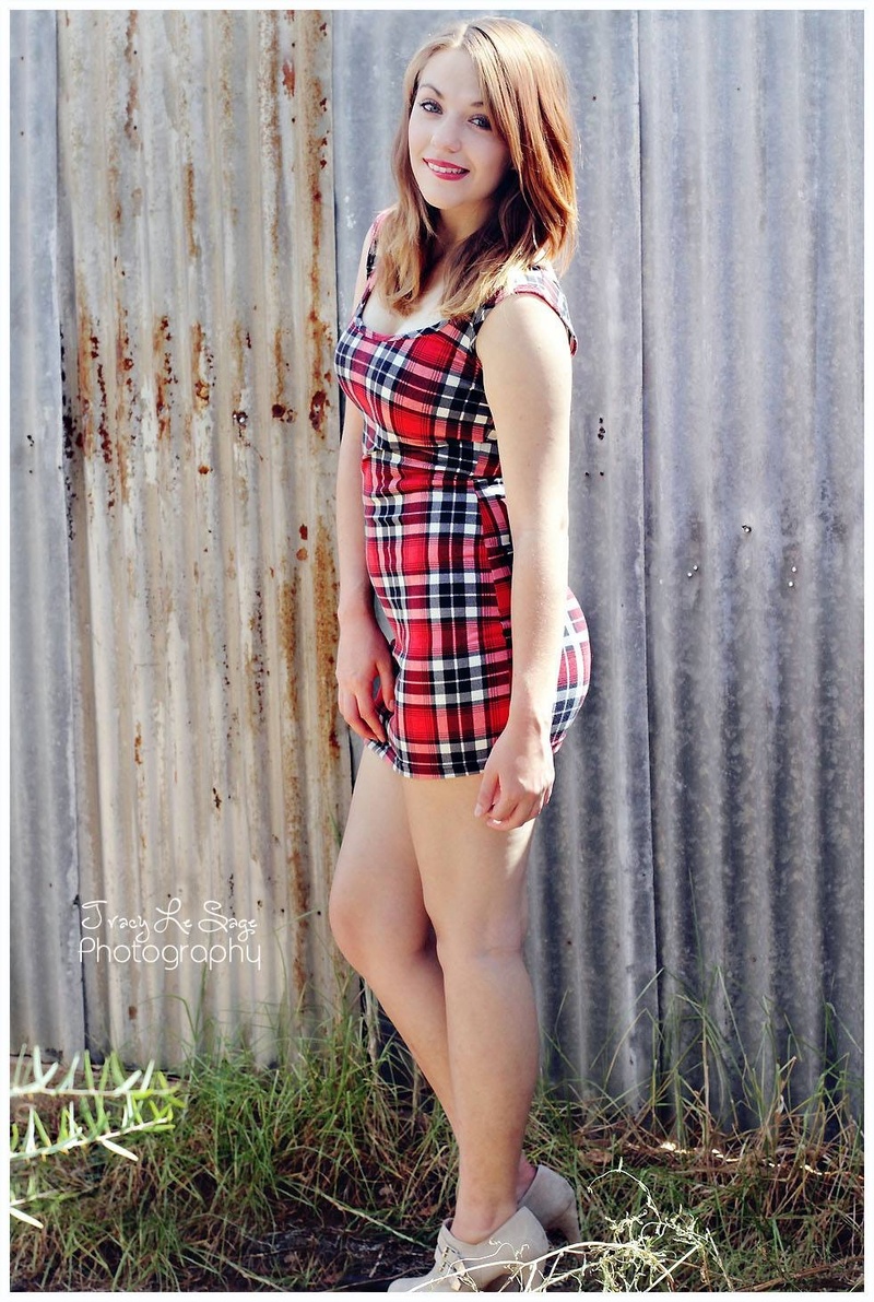 Female model photo shoot of Bridgette_96 in Broken Hill NSW