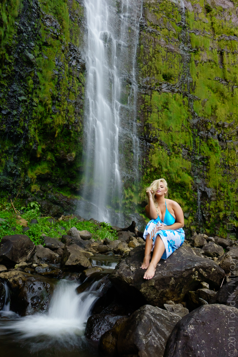 Male and Female model photo shoot of MauiPhoto and Ashley Alexiss in Maui, Hawaii, makeup by Stephanie Dawn Beauty