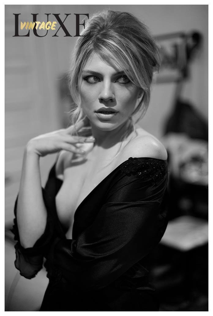 Female model photo shoot of Olya Viglione