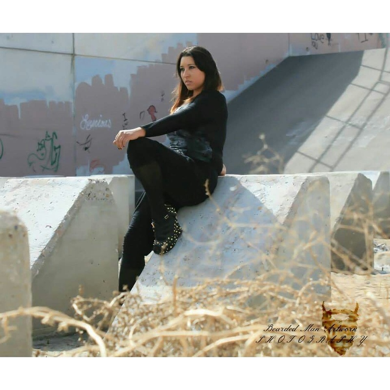 Female model photo shoot of egyptmachine